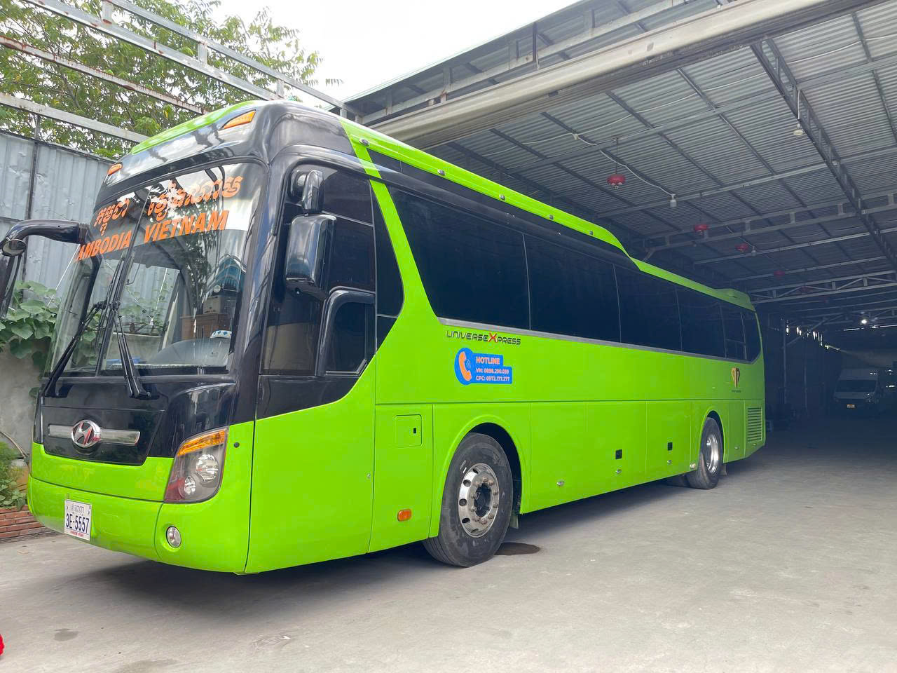 Xe 31 chỗ